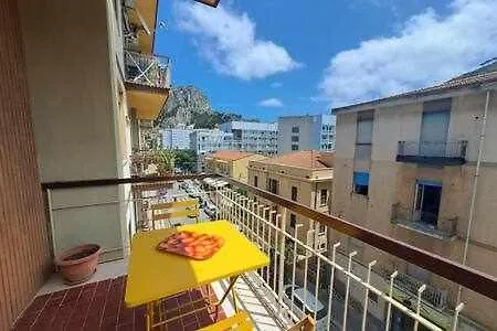 Appartamento Nomad68 Family Holidays By Casa In Mente Cefalù